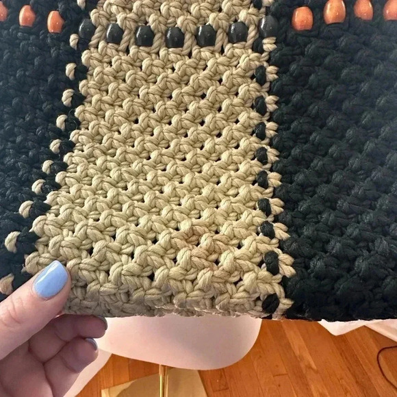 Handmade Black and Beige Crochet Bag - Picture 5 of 7